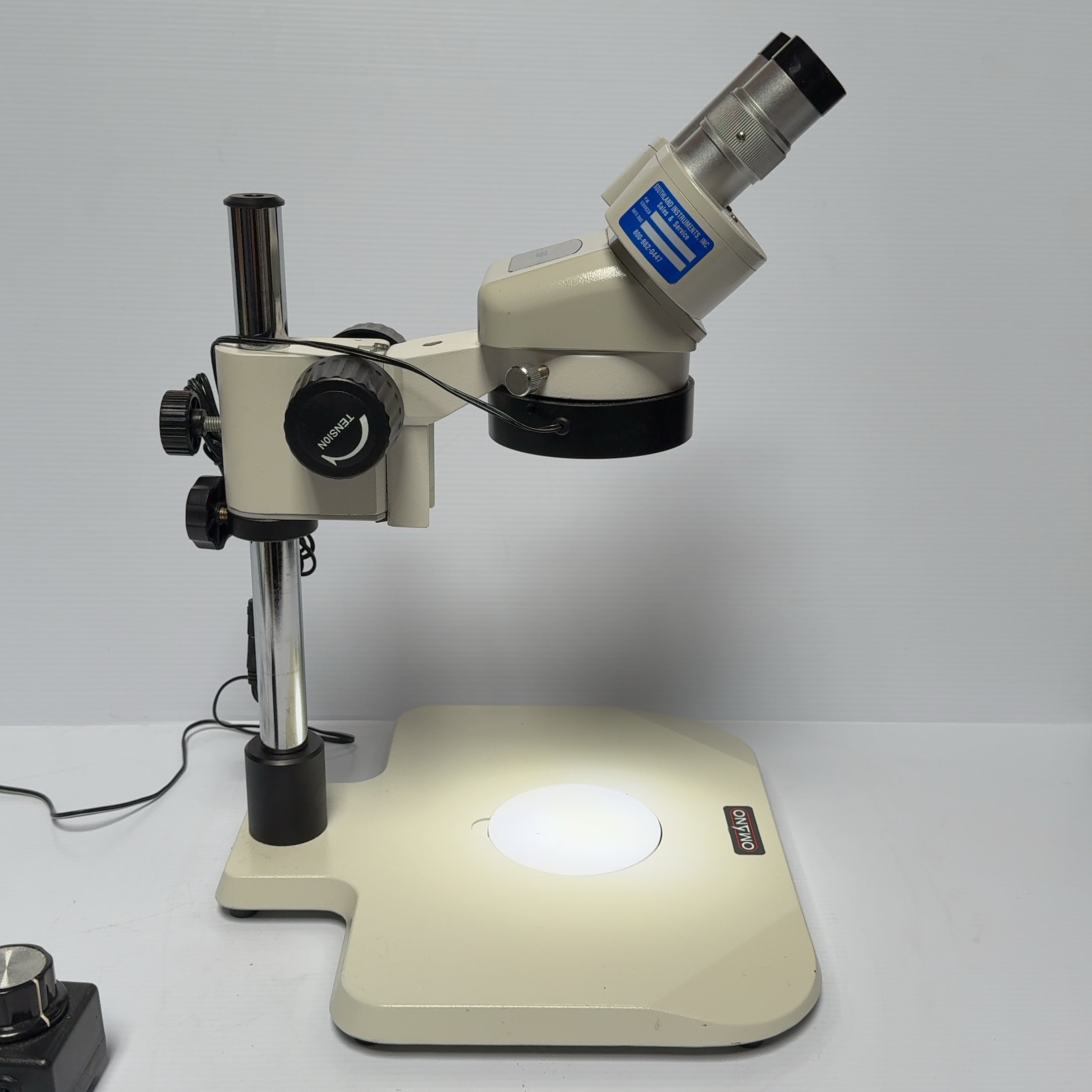 Omano EMF 94695 Microscope w/ Stand, LED Light + SWF10X Eyepieces