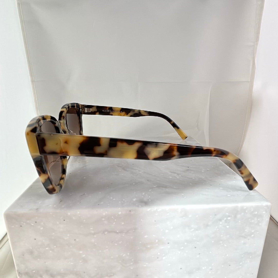 Warby Parker Aubrey Wide Sunglasses Tortoise Shell Brown Lenses 55-21-142