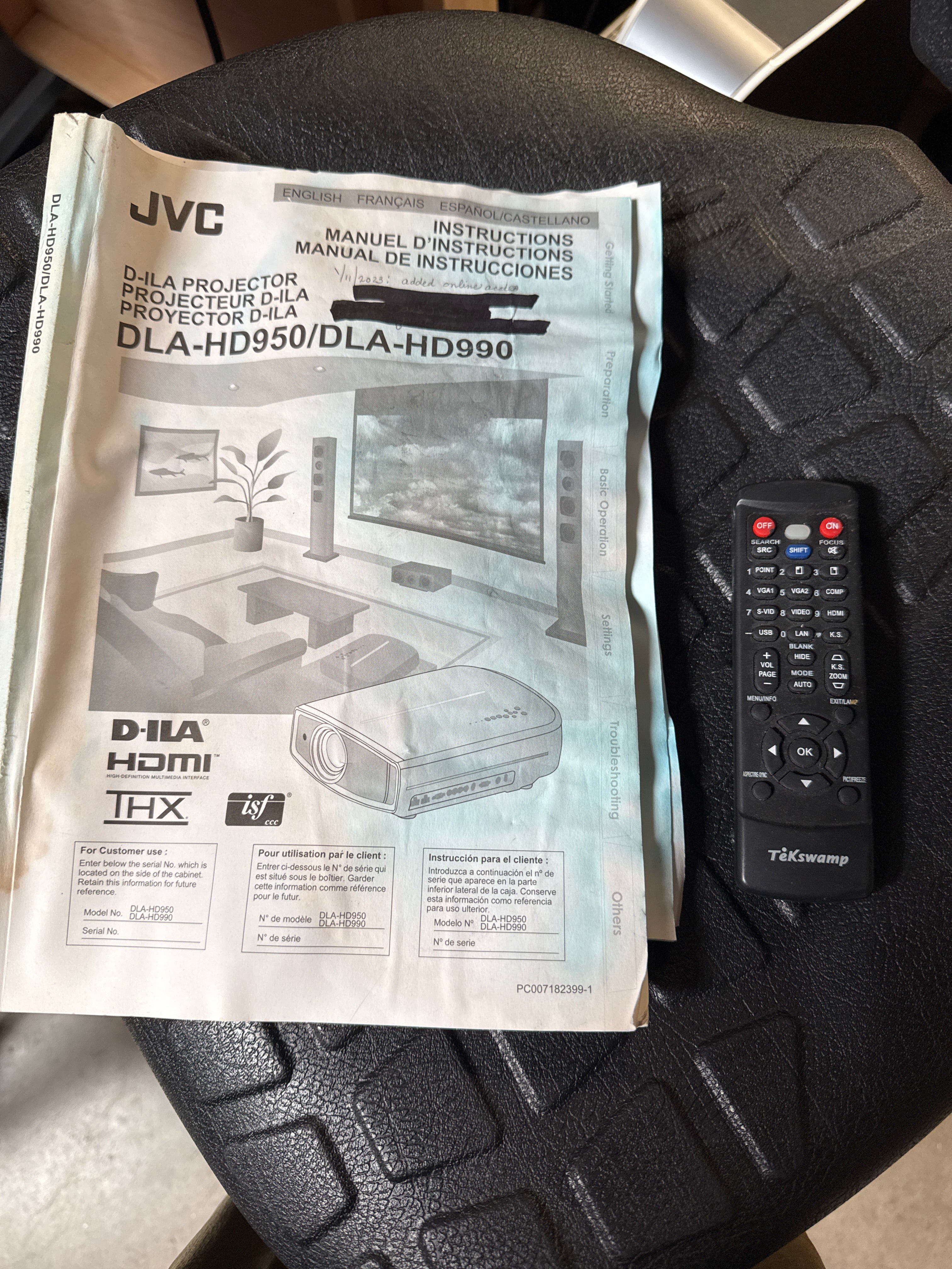 JVC DLA-HD950-BU True HD 1080p D-ILA Projector + Remote + Ceiling Mount