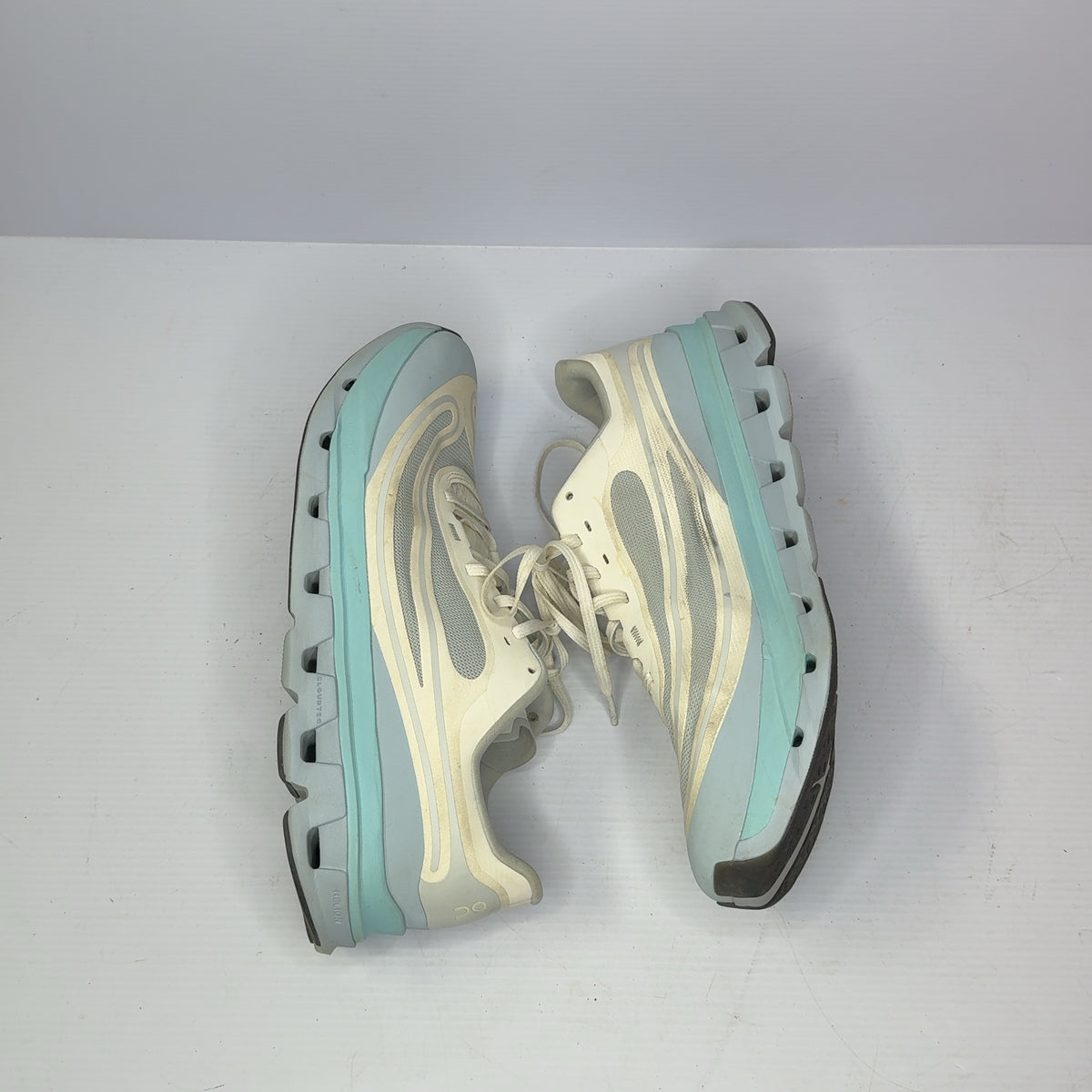 On Cloudflow 5 Mens Running Shoes Glacier Luminary Blue White Size 13