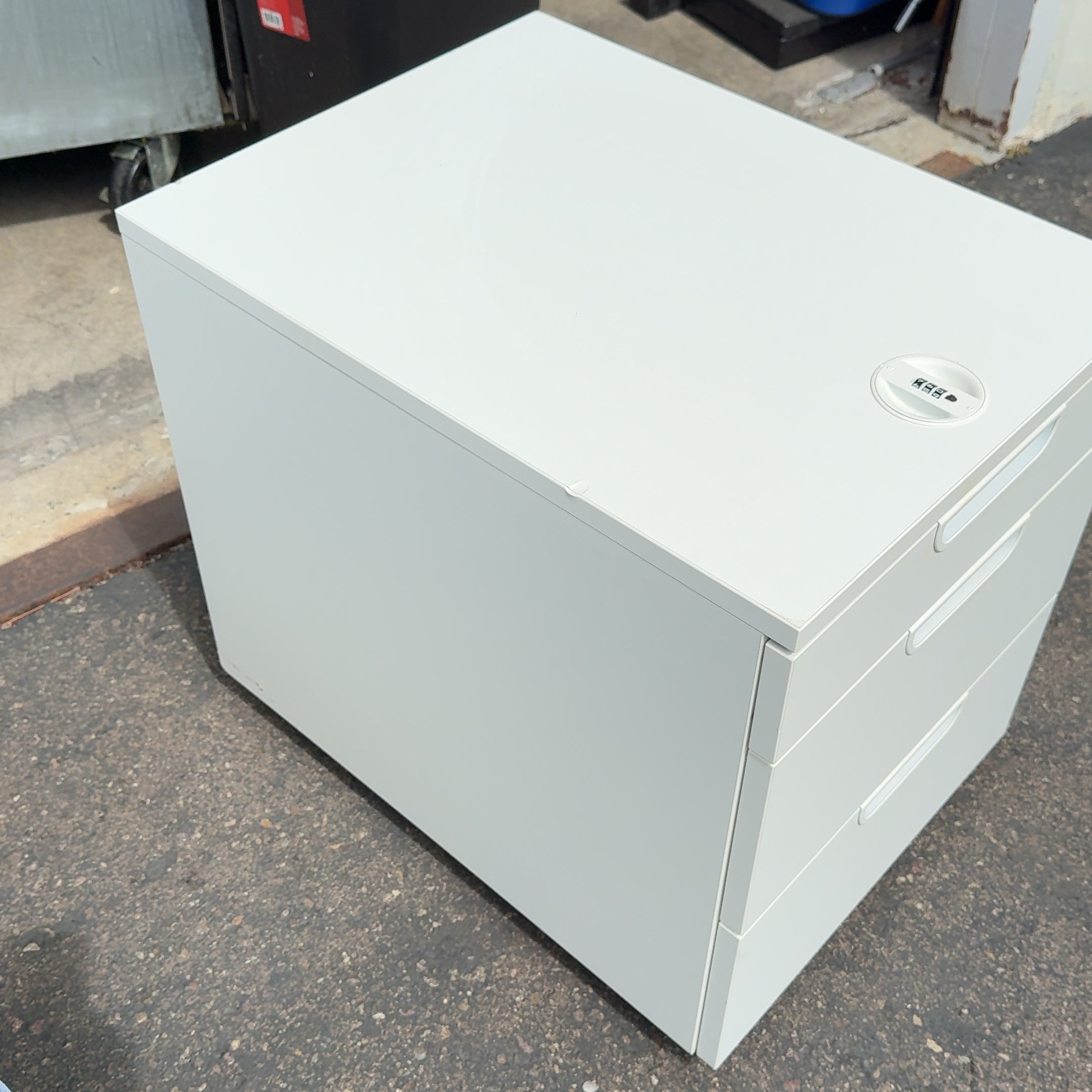IKEA GALANT 3 - Drawer Unit On Casters