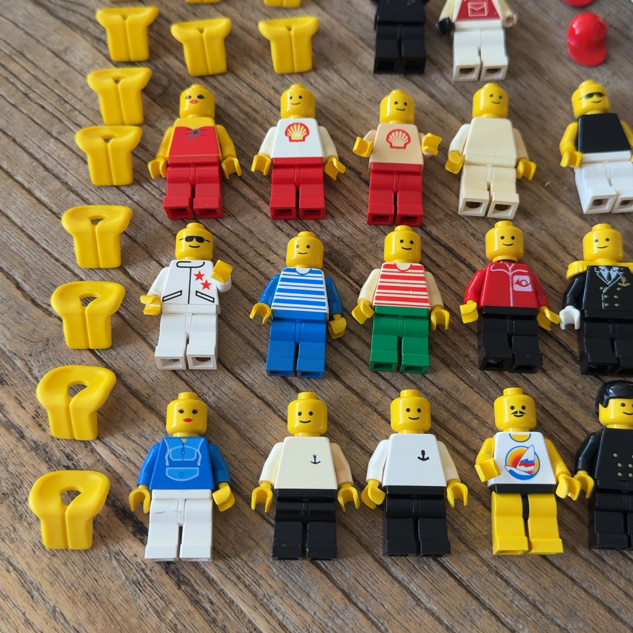 Vintage 1980's / 90's Lego Minifigures 28 Total + Extras